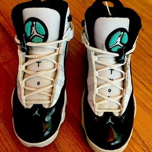 Air Jordan size 7 boys